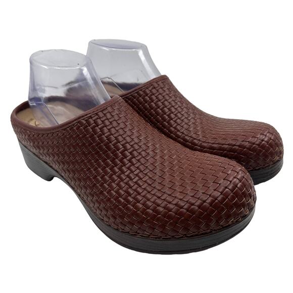 Easy Works by Easy Street Soleia Womens Slip On 10M Brown Braided Woven Clogs - Picture 2 of 11